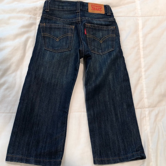 Levi’s - Picture 2 of 4